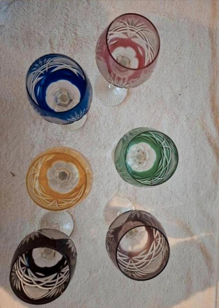 Bohemian kristallen wijnglazen, Antiek en Kunst, Antiek | Glas en Kristal, Ophalen of Verzenden