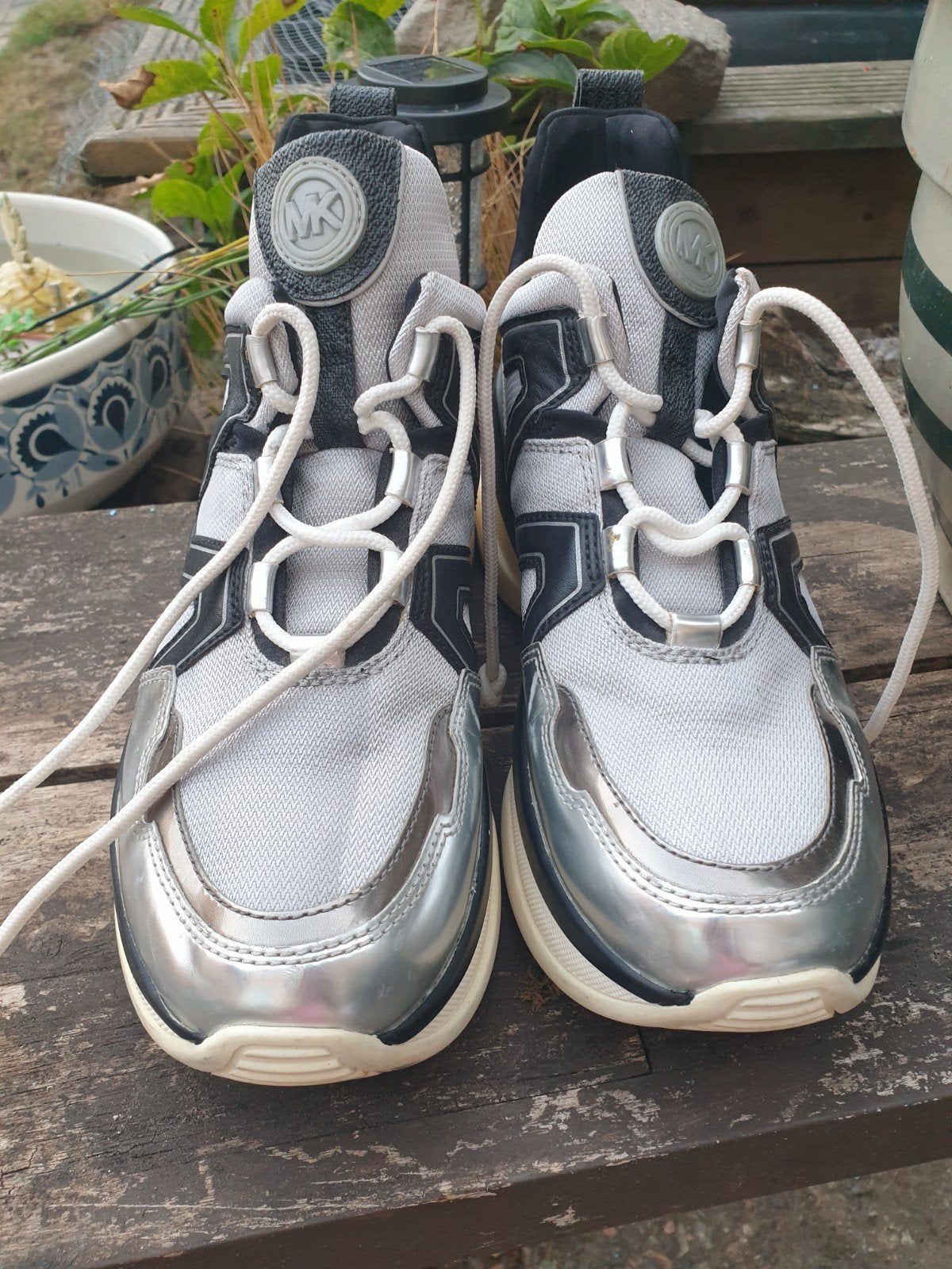 Michael Kors Sneakers - Grijs/Zilver/Zwart 39., Michael Kors, Ophalen of Verzenden, Sneakers of Gympen, Grijs