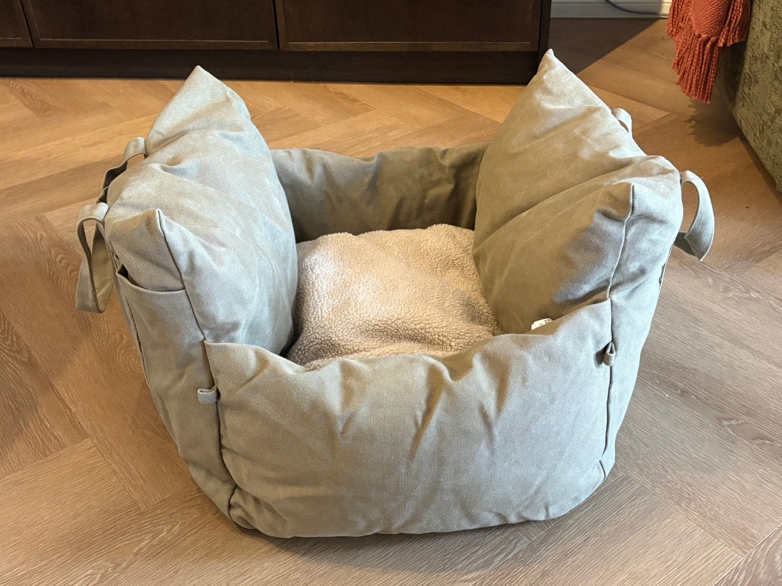 Hondenmand voor auto / reis – olijfgroen – 55 x 55 cm, Dieren en Toebehoren, Hondenmanden, Ophalen, Zo goed als nieuw
