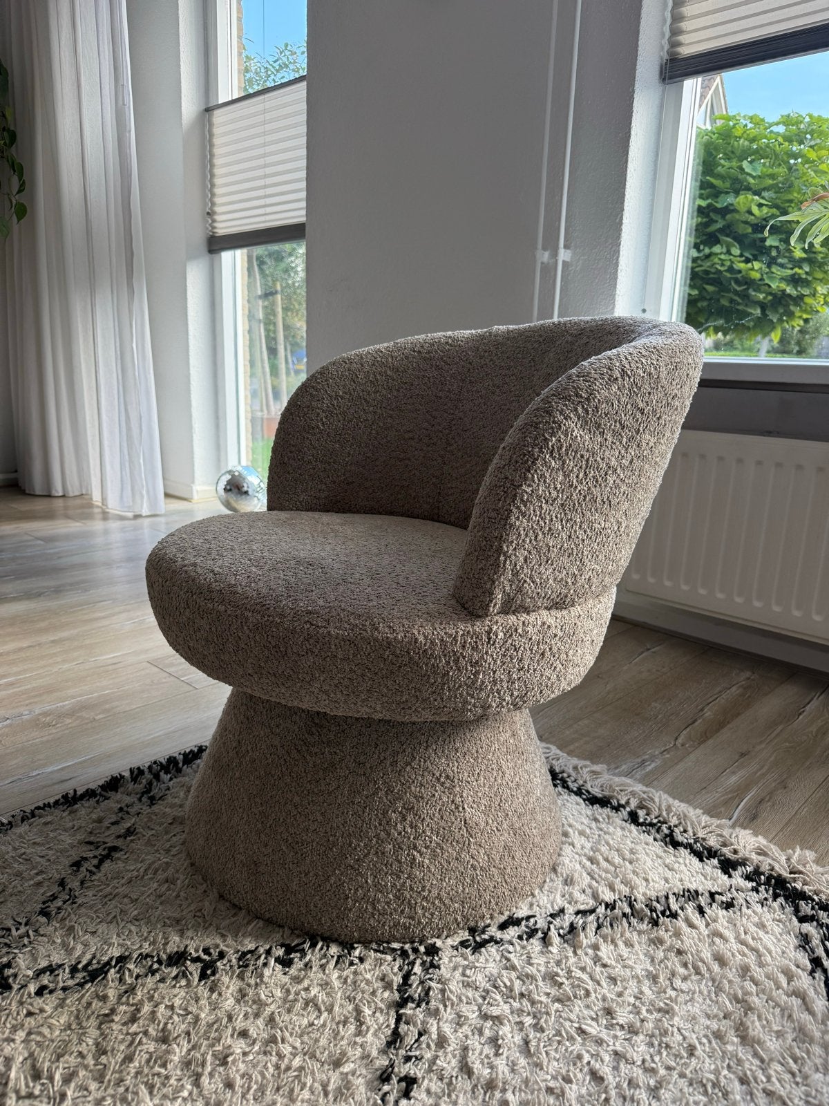 Draai fauteuil teddy taupe, Minder dan 75 cm, Nieuw, Ophalen of Verzenden, Stof