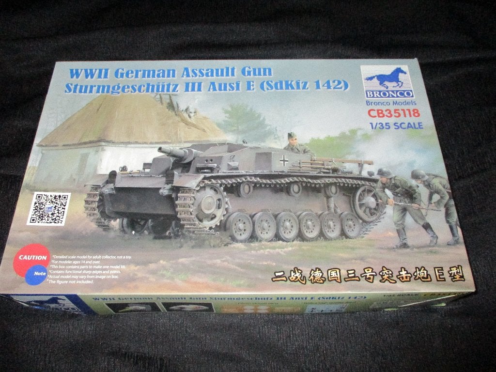 H-691,BRONCO 1-35,NO,CB35118,WWII German Assault Gun Sturmge, Overige merken, 1:32 tot 1:50, Overige typen, Nieuw
