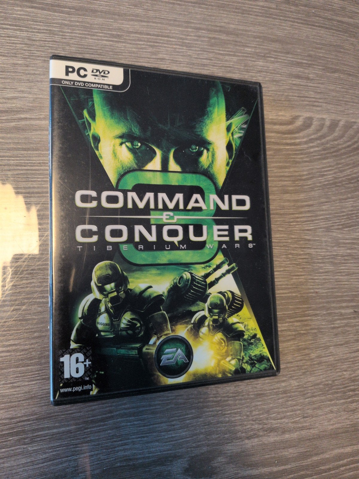 Command & Conquer 3: Tiberium Wars PC DVD-ROM, Spelcomputers en Games, Games | Pc, Online, Gebruikt, 1 speler, Ophalen of Verzenden