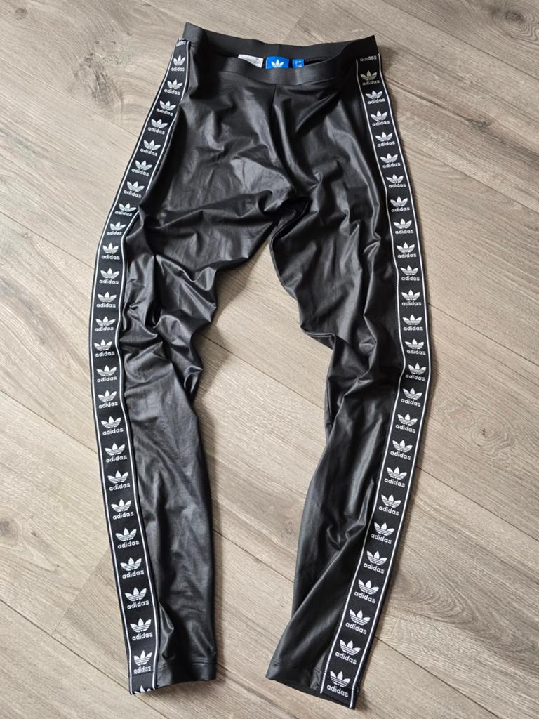 Zwart dames leggings Adidas, maat XS, Nieuw (LB1), Legging, Maat 36/38 (S), Zwart, Nieuw