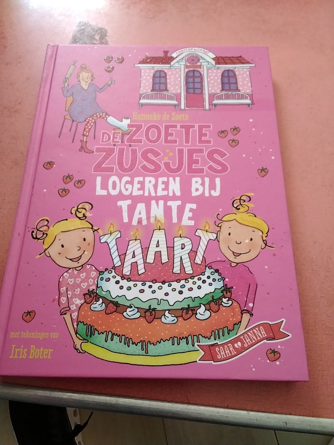 De zoete zusjes logeren bij tante taart € 10, Ophalen of Verzenden, Zo goed als nieuw, Sprookjes