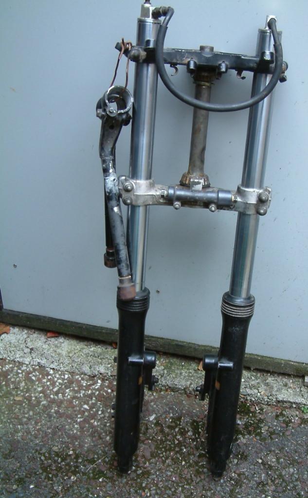 honda bol dor voorvork 38 mm anti duik schetsplaten R  en L, Ophalen, Gebruikt