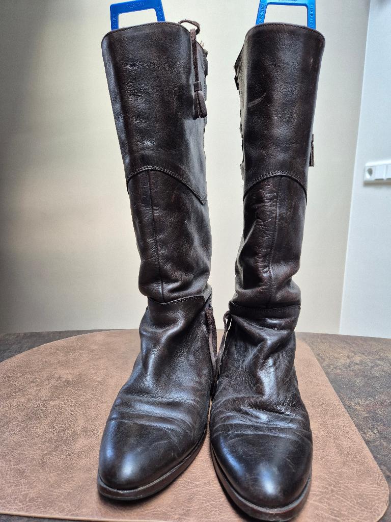 Bruine dameslaarzen Invito met veters, Kleding | Dames, Schoenen, Zo goed als nieuw, Hoge laarzen, Bruin, Ophalen of Verzenden