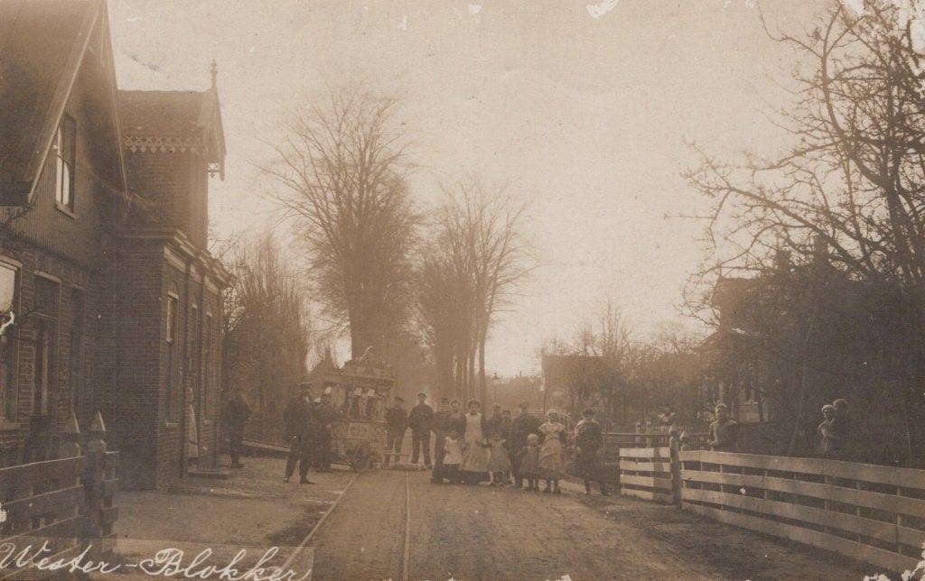 WESTER-BLOKKER - ca 1910 -  Jonker fotokaart, Verzamelen, Ansichtkaarten | Nederland, Verzenden, Voor 1920, Gelopen, Noord-Holland