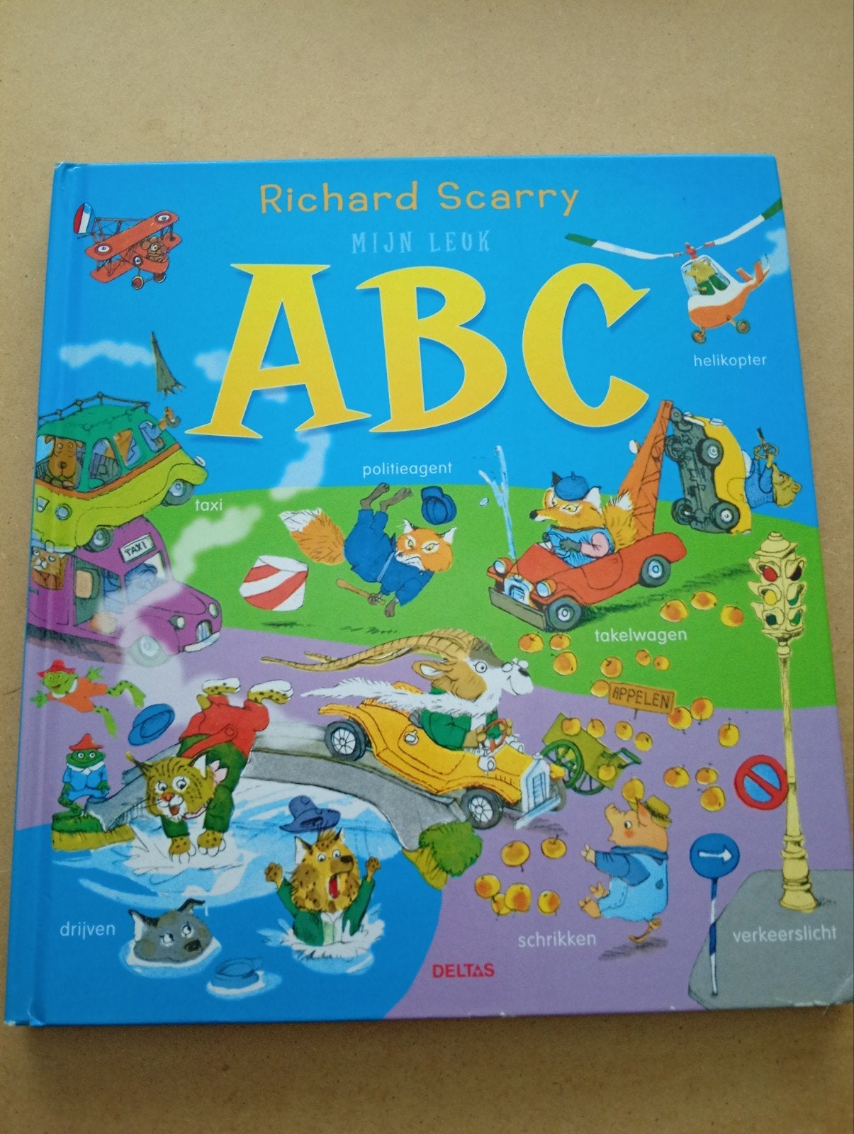 Richard Scarry's Mijn Leuk ABC - Leerzaam Prentenboek, Ophalen of Verzenden, Richard Scarry, 2 tot 3 jaar