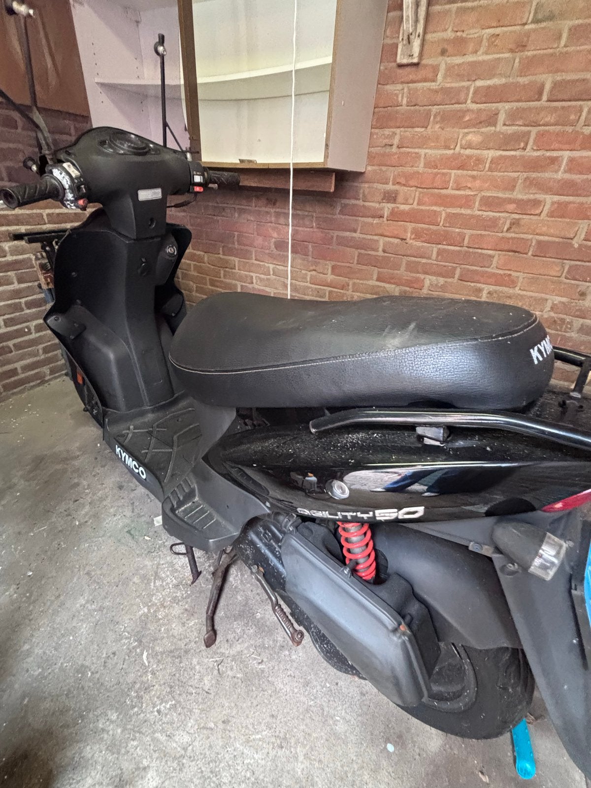 Kymco scooter - defect, voor onderdelen of reparatie, Fietsen en Brommers, Ophalen, Gebruikt, Benzine, Agility