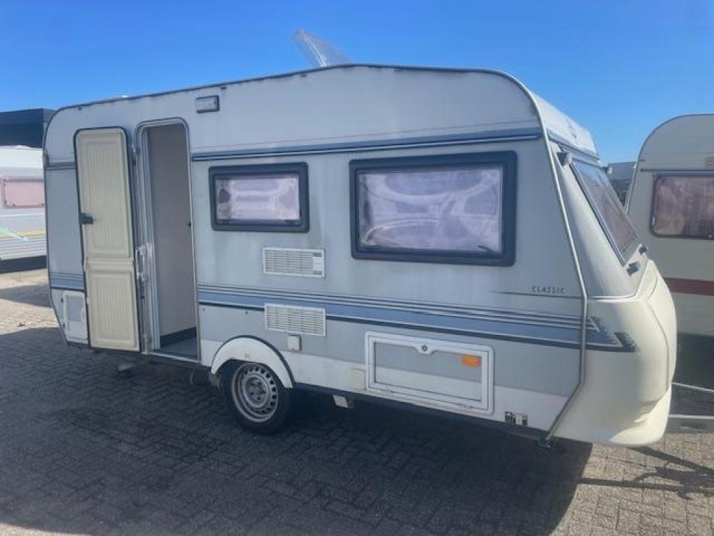 Hobby Classic 420 1995; 2xtreinzit voortent, Caravans en Kamperen, Schokbreker, Overige typen, Hobby, Bedrijf