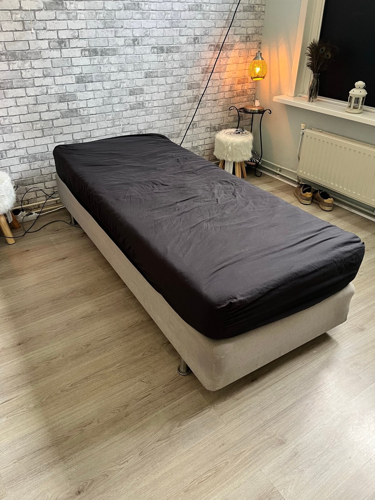 GRATIS: Eenpersoons boxspring bed, Ophalen, Gebruikt, Eenpersoons, Beige