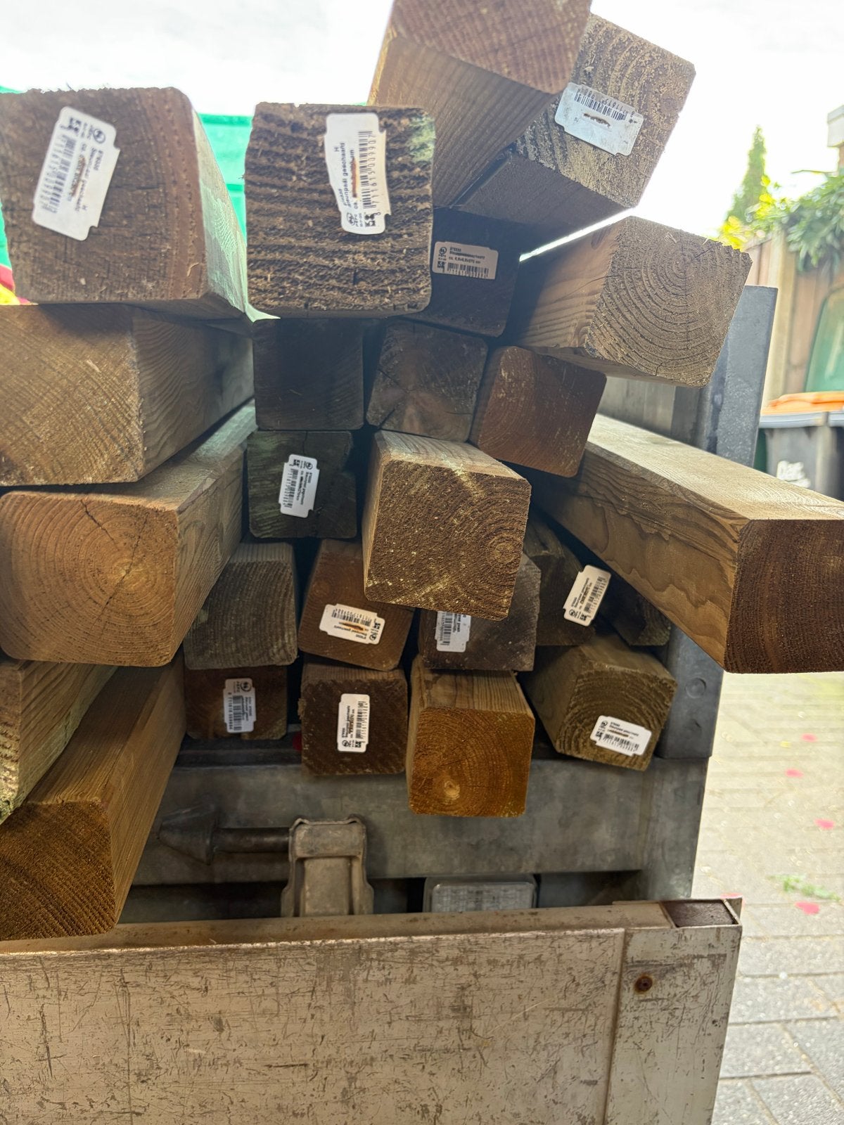 NIEUW 30 geïmpregneerde tuinpalen, Nieuw, 250 tot 300 cm, 50 mm of meer, Balk