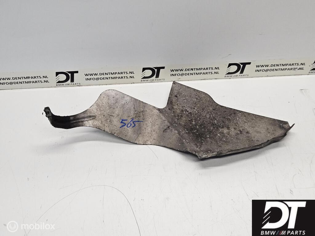 Hitteschild subframe voor links BMW E39 M5 S62 32211093383, Gebruikt, Ophalen of Verzenden, BMW, BMW