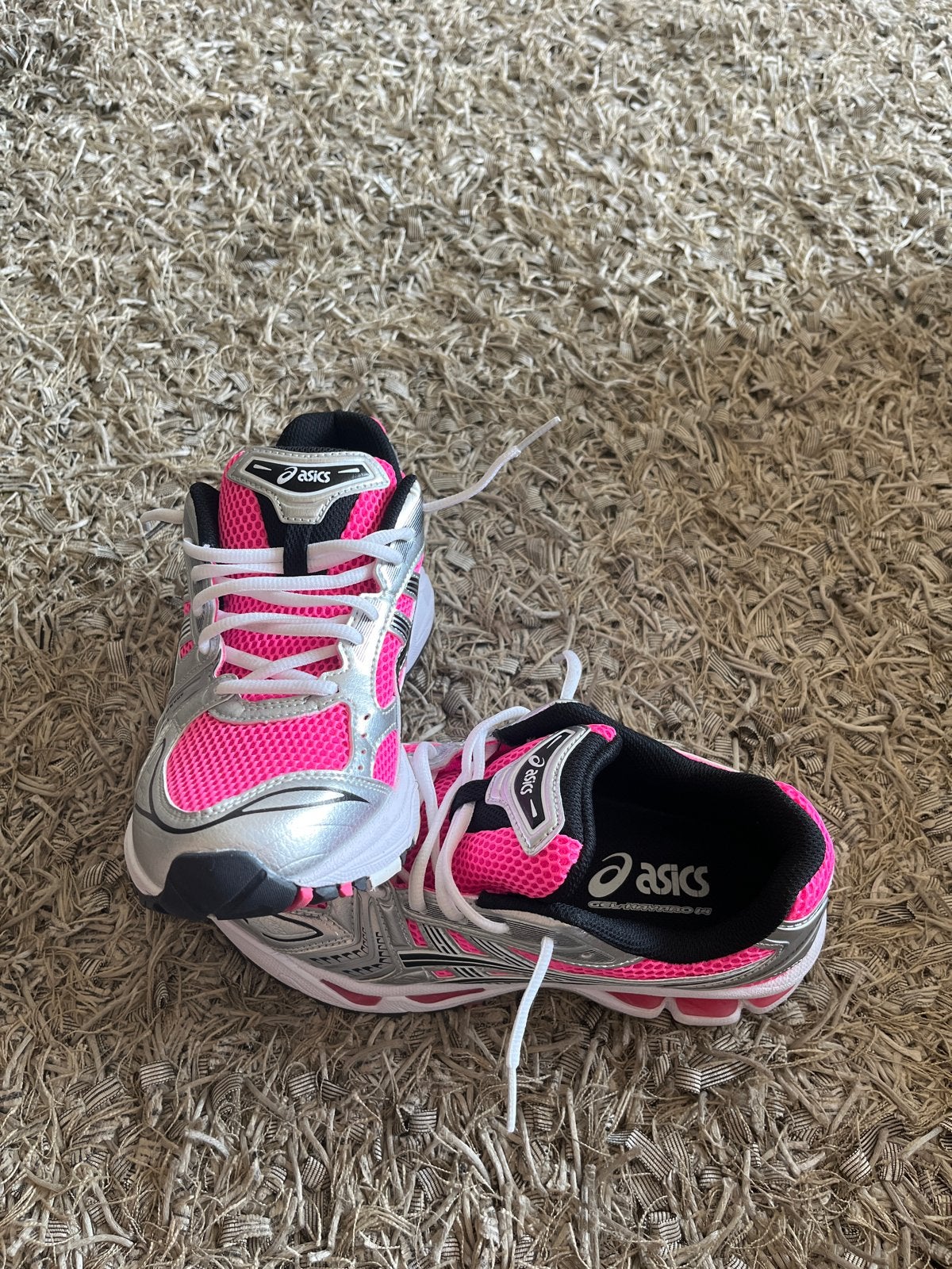 maat 42 ASICS GEL-Kayano 14 - Roze/Zilver, Ophalen of Verzenden, Zo goed als nieuw, Roze, Sportschoenen