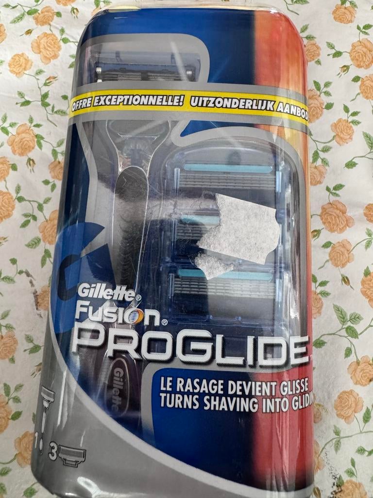 Gillette Fusion ProGlide 3 Scheermesjes + Houder - Nieuw, Ophalen of Verzenden, Nieuw, Overige typen