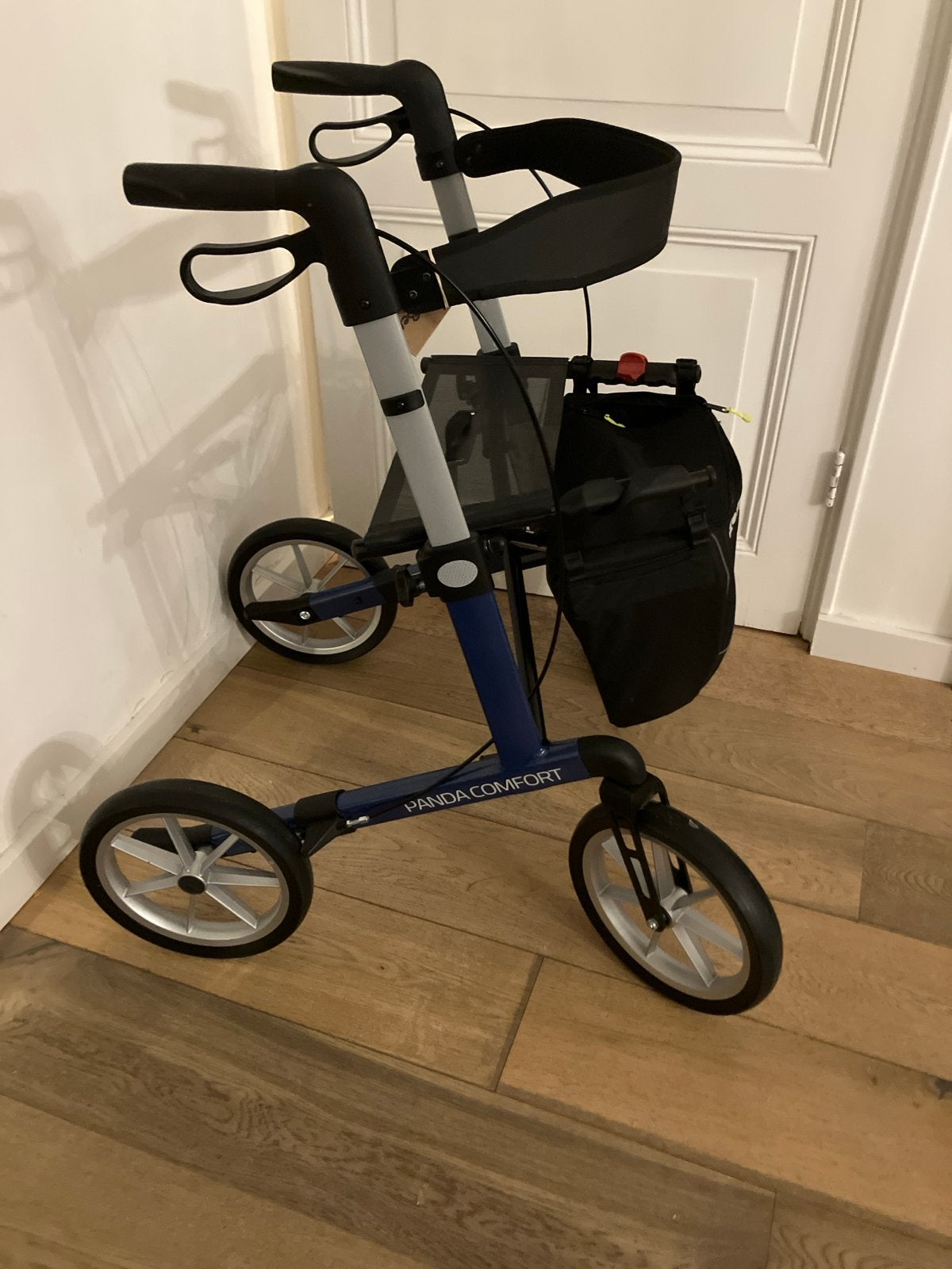 Nauwelijks gebruikte rollator Mobilex Panda Comfort, Ophalen, Lichtgewicht, Zo goed als nieuw