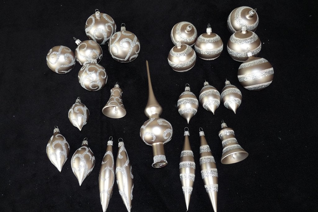 nieuw piek, ballen, pegels, bel enz (24 st.) antraciet mat m, Ophalen of Verzenden, Nieuw