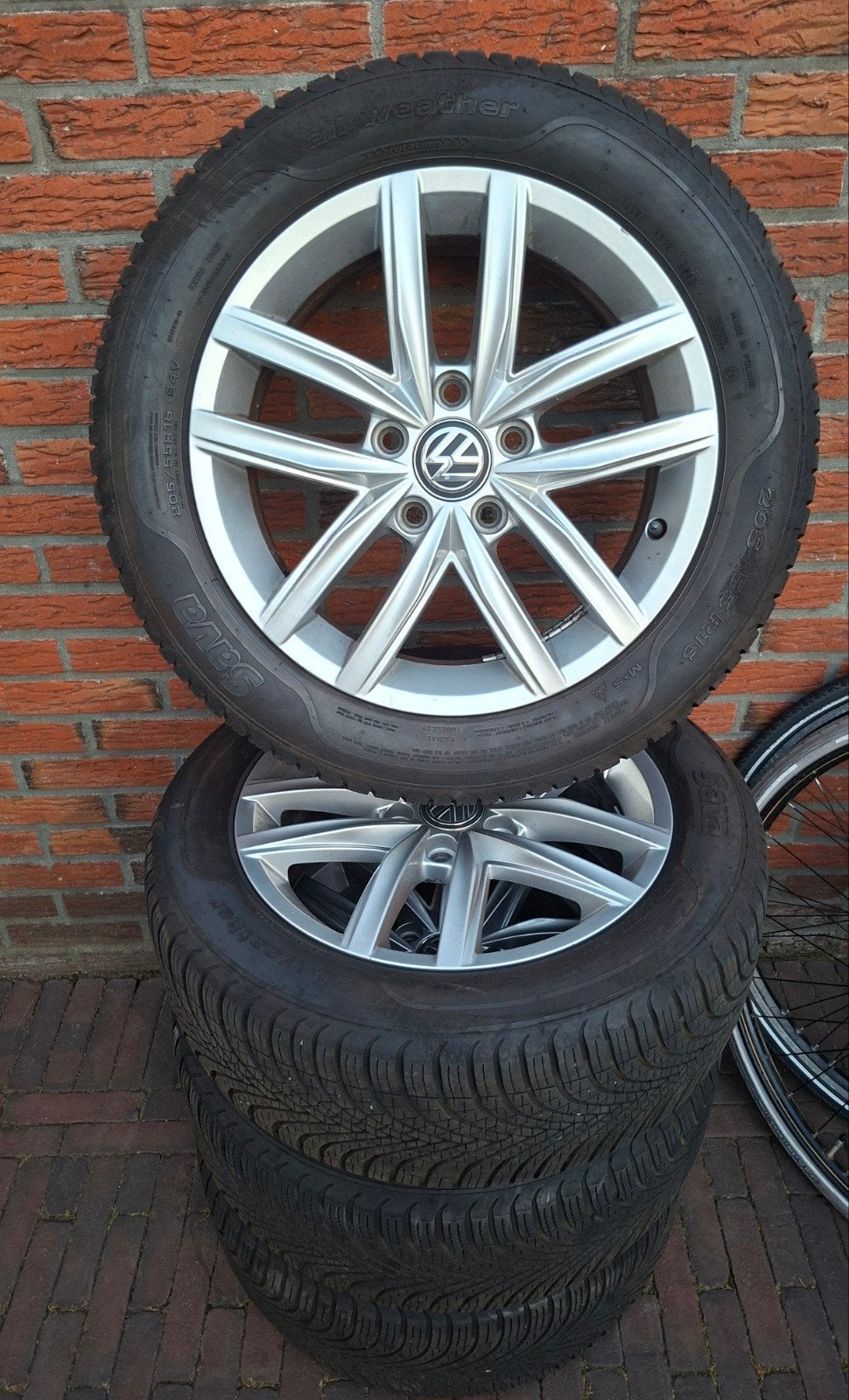 Originele VW Golf velgen met All Season banden 205/55R16, Auto-onderdelen, Banden en Velgen, Ophalen, Gebruikt, 16 inch, Banden en Velgen