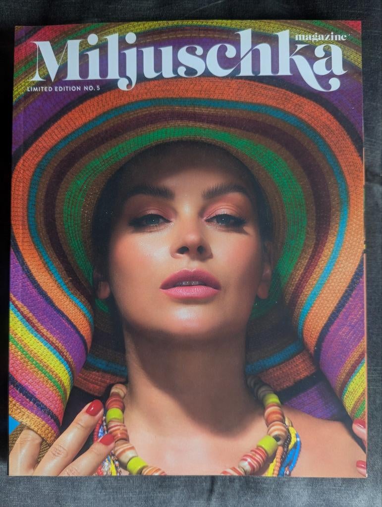 Miljuschka Magazine Limited Edition No. 5, Ophalen of Verzenden, Zo goed als nieuw, Glossy