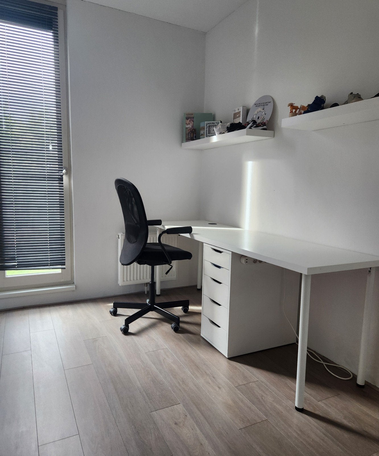 IKEA Lagkapten bureau met Alex ladeblok/ Flintan bureaustoel, Huis en Inrichting, Ophalen, Met lades, Gebruikt, Spaanplaat of MDF