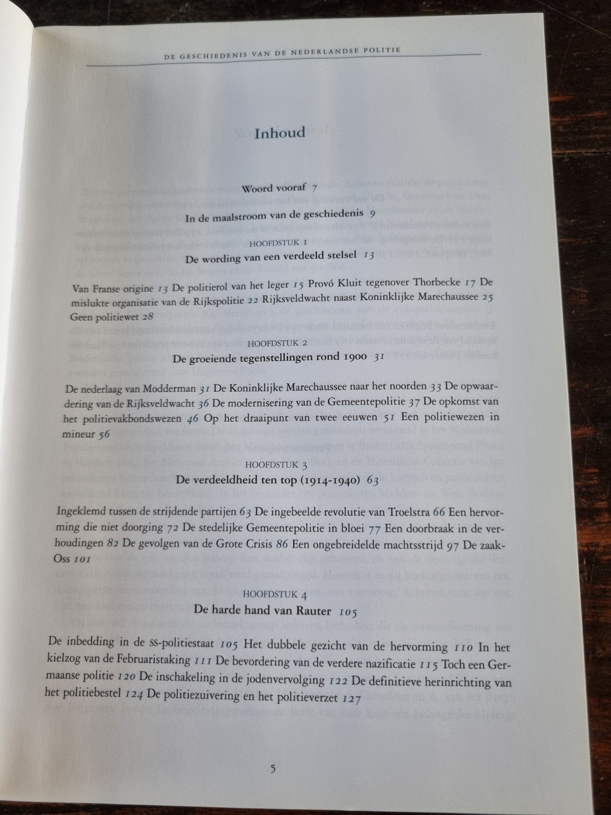 " DE GESCHIEDENIS van de Nederlandse Politie", Boeken, Ophalen of Verzenden, Zo goed als nieuw