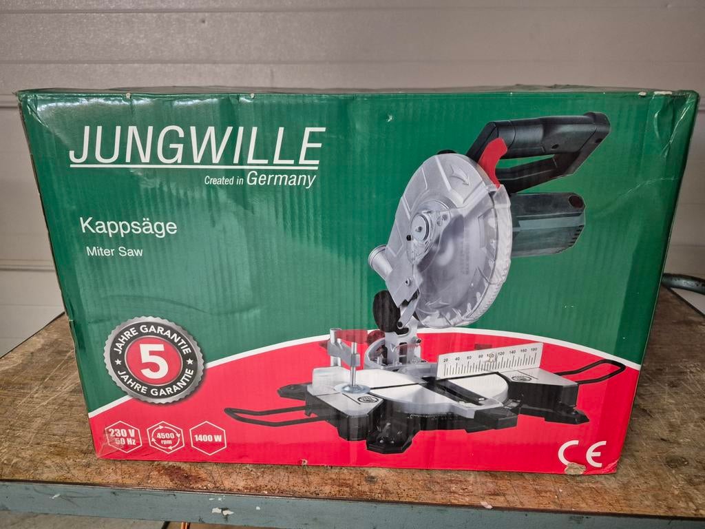 Jungwille Afkortzaag 1400W - Nieuw in doos, 70 mm of meer, Nieuw, Ophalen of Verzenden, Afkortzaag
