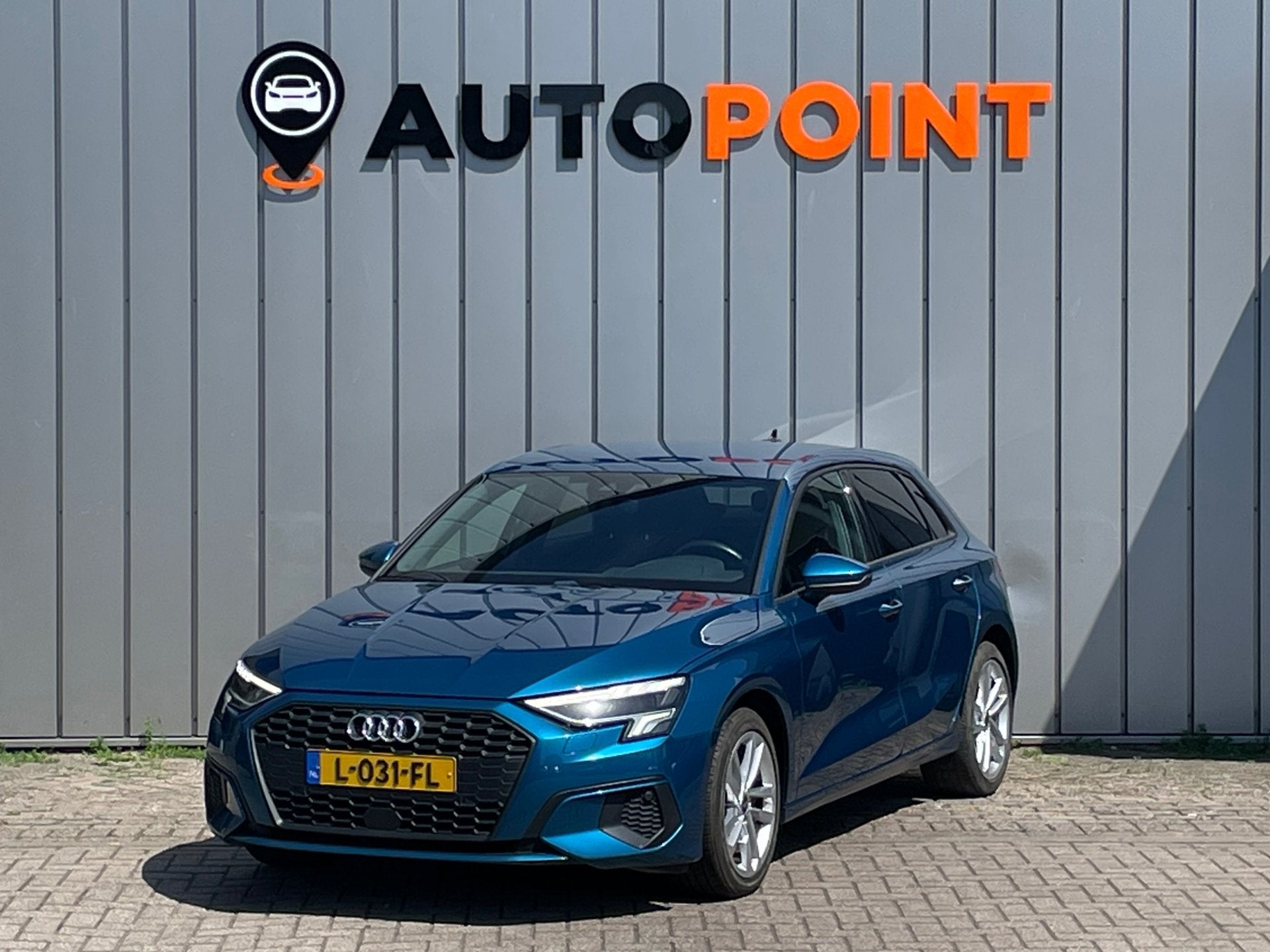Audi A3 Sportback 30 TFSI Pro Line ORG NL DEALEROND 1E EIG|V, Voorwielaandrijving, Gebruikt, Blauw, Origineel Nederlands