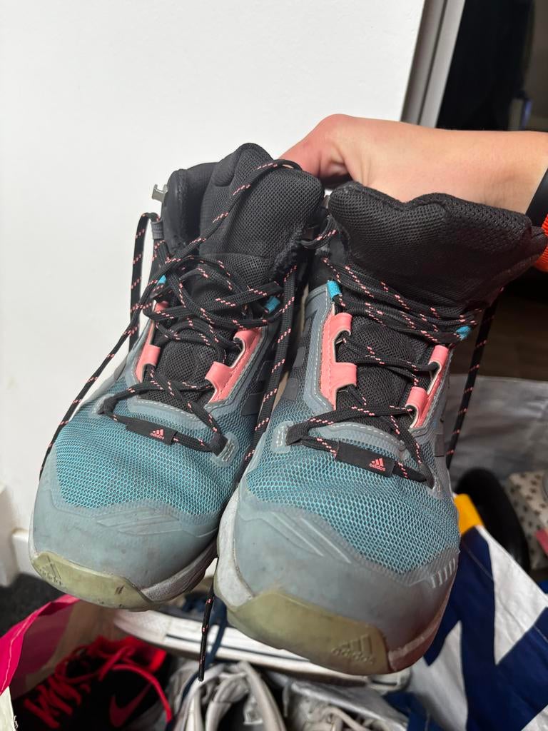 Adidas Terrex wandelschoenen maat 40 2/3, Ophalen of Verzenden, Gedragen, Overige kleuren, Wandelschoenen