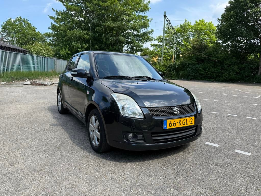 Suzuki Swift 1.3 Limited CARPLAY STOELV ALCANTARA AIRCO, Auto's, Suzuki, Particulier, Swift, ABS, Airbags, Airconditioning, Android Auto