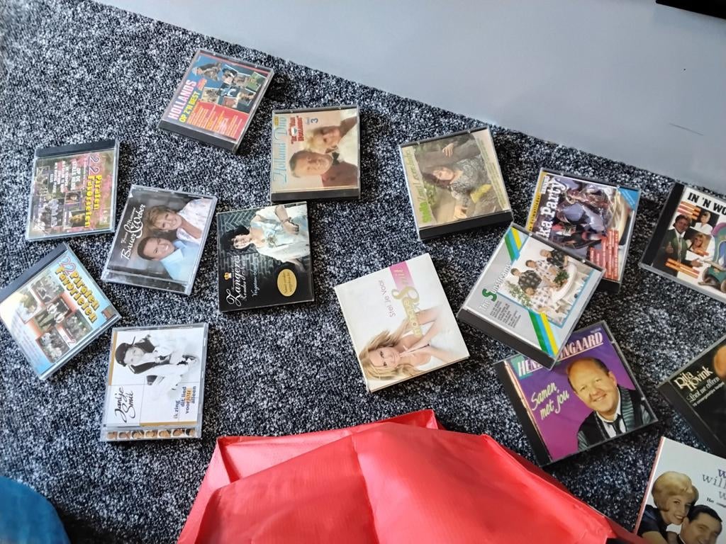 Verzameling cd 2 tassen vol piraten hits albums ned talig, Alle leeftijden, Ophalen of Verzenden, Gebruikt