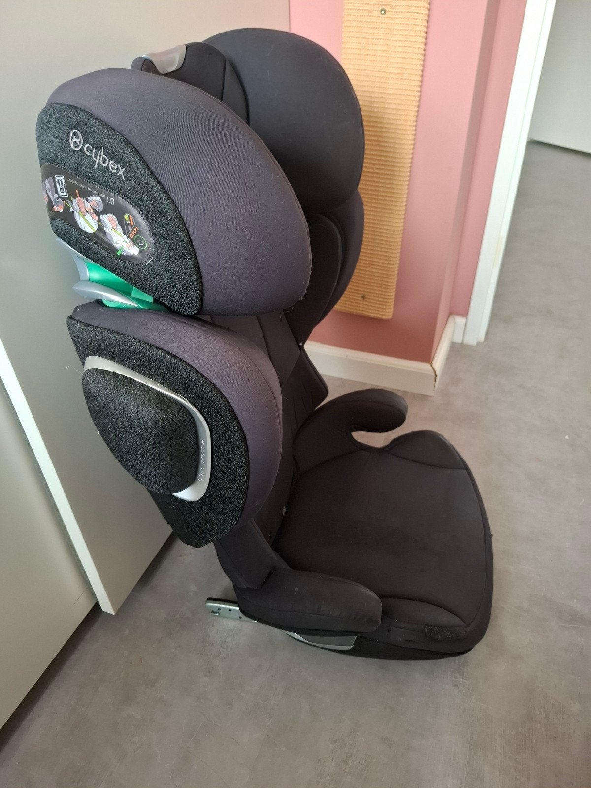 Cybex Solution Z-Fix autostoel - Zo goed als nieuw, Ophalen, Autogordel of Isofix, 15 t/m 36 kg, Verstelbare rugleuning