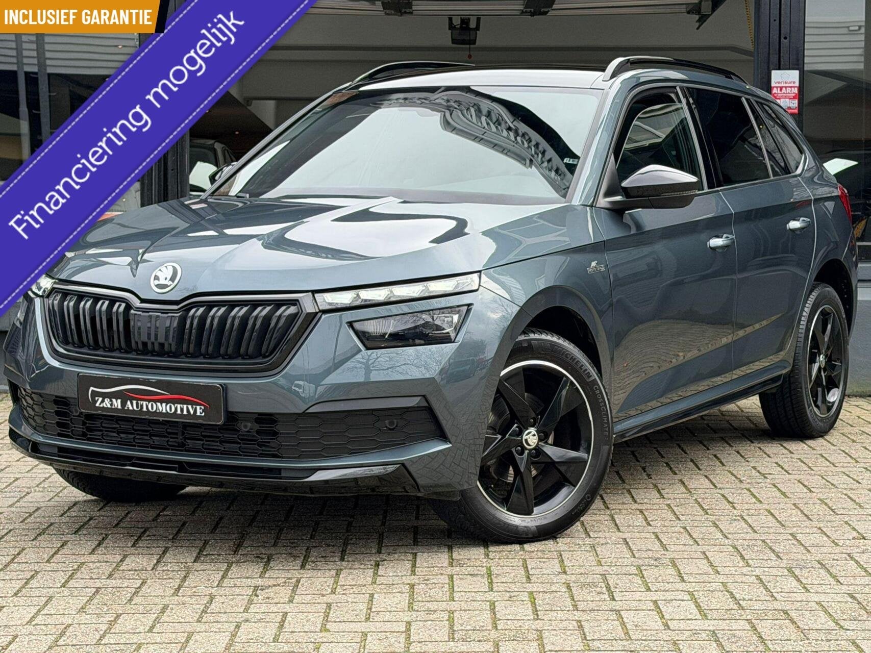 Skoda Kamiq 1.0 TSI Monte-Carlo 7-DSG Pano*Led*Virtuel*ACC*L, Auto's, Gebruikt, Zwart, 1156 kg, Bedrijf