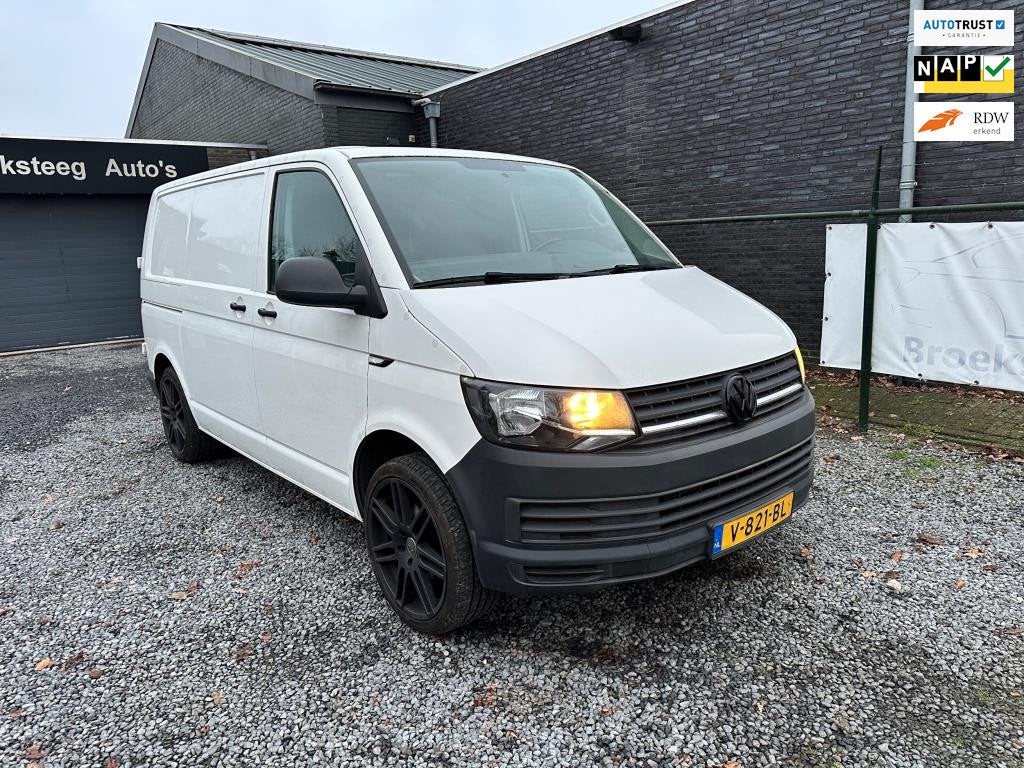 Volkswagen Transporter 2.0 TDI L1H2 Highline Automaat/Standk, Auto's, Stof, Gebruikt, 4 cilinders, Volkswagen
