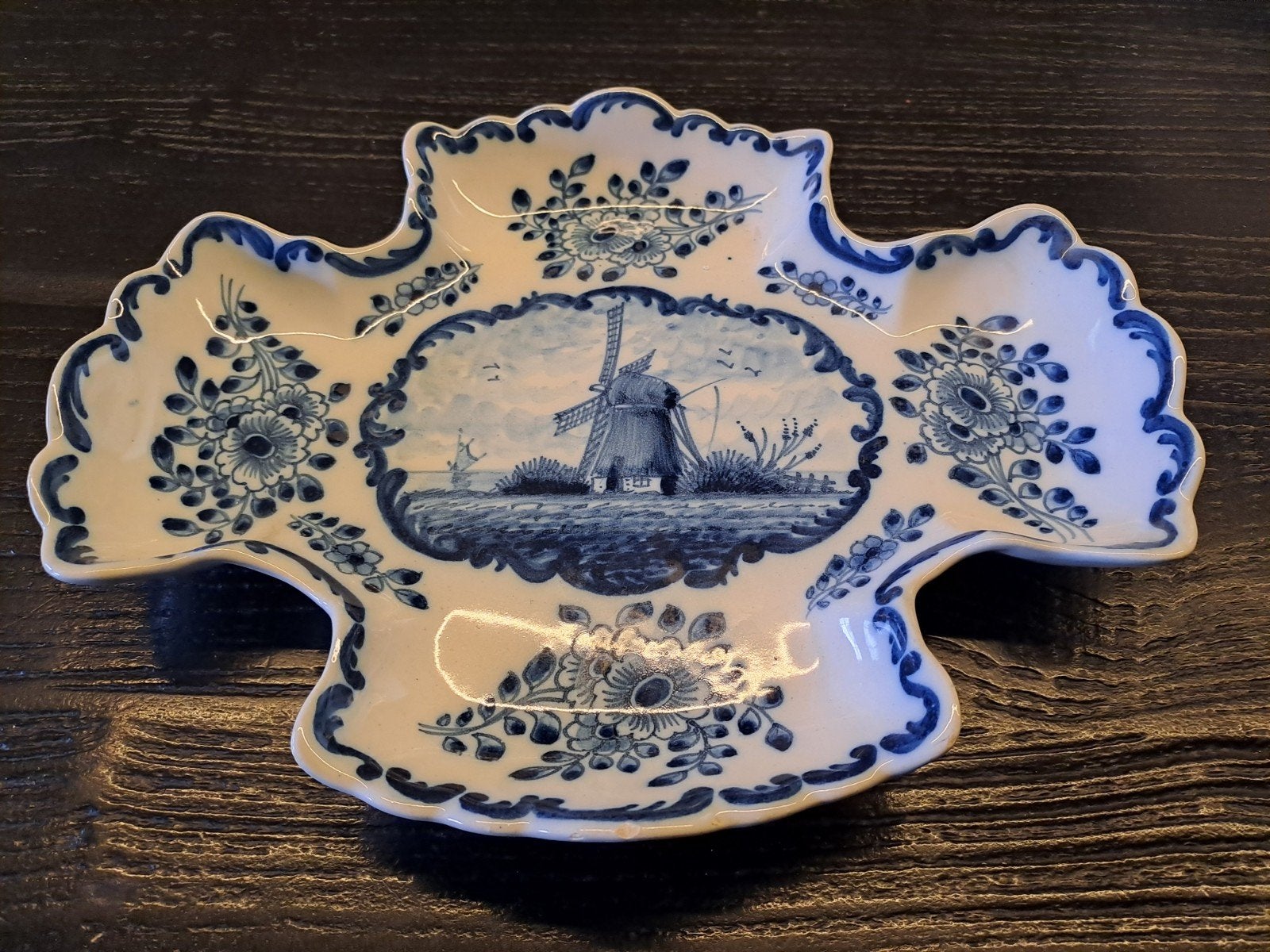 Makkum lekschaal, Antiek en Kunst, Ophalen