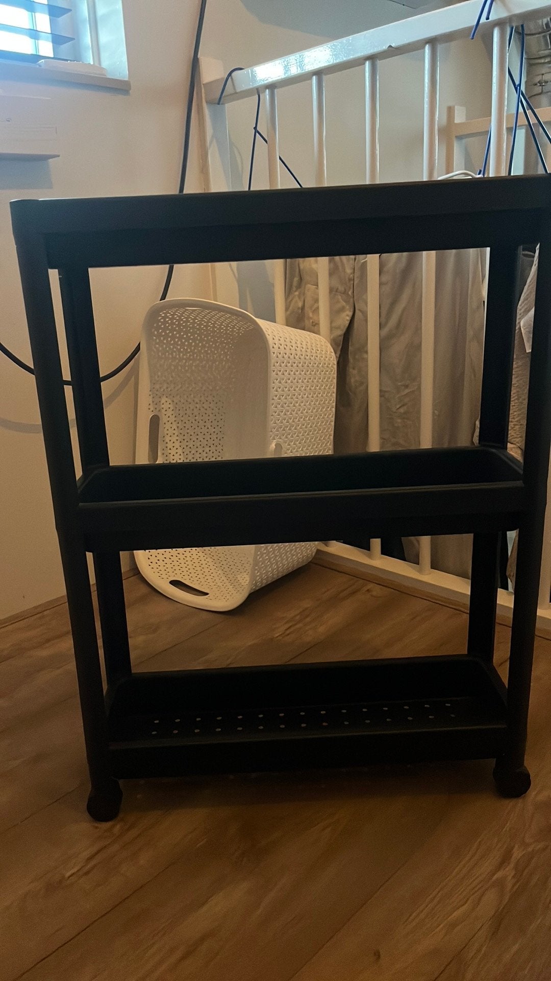 Ikea vesken kast op wielen, Ophalen, Zo goed als nieuw