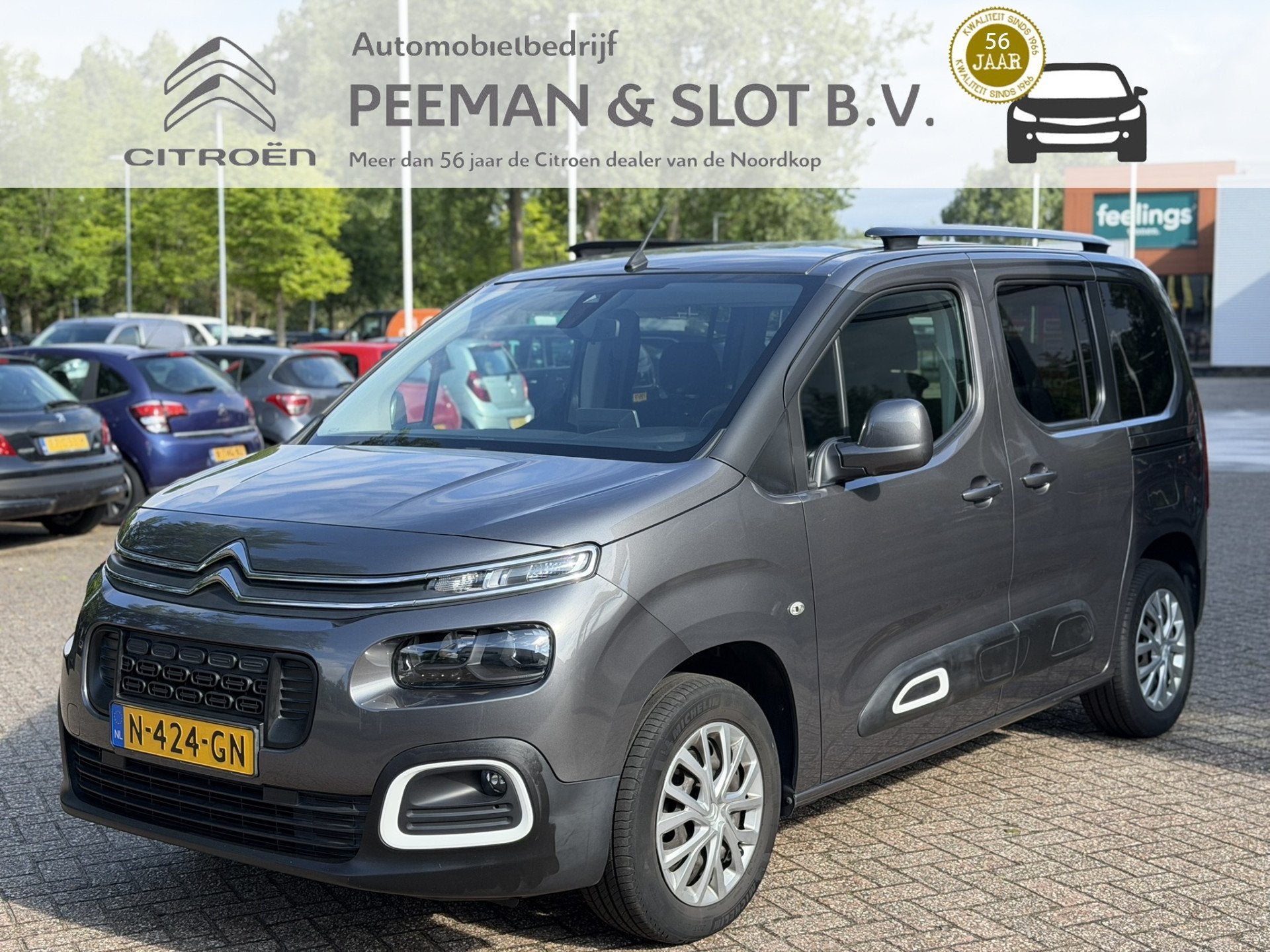 Citroën Berlingo 110PK Multispace Navigatie|Cruise|PDC, Voorwielaandrijving, Stof, Gebruikt, 1199 cc