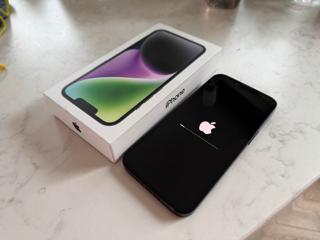 iPhone 14 128 GB Zwart - inclusief doos, Ophalen, Zwart, 87 %, Zonder simlock