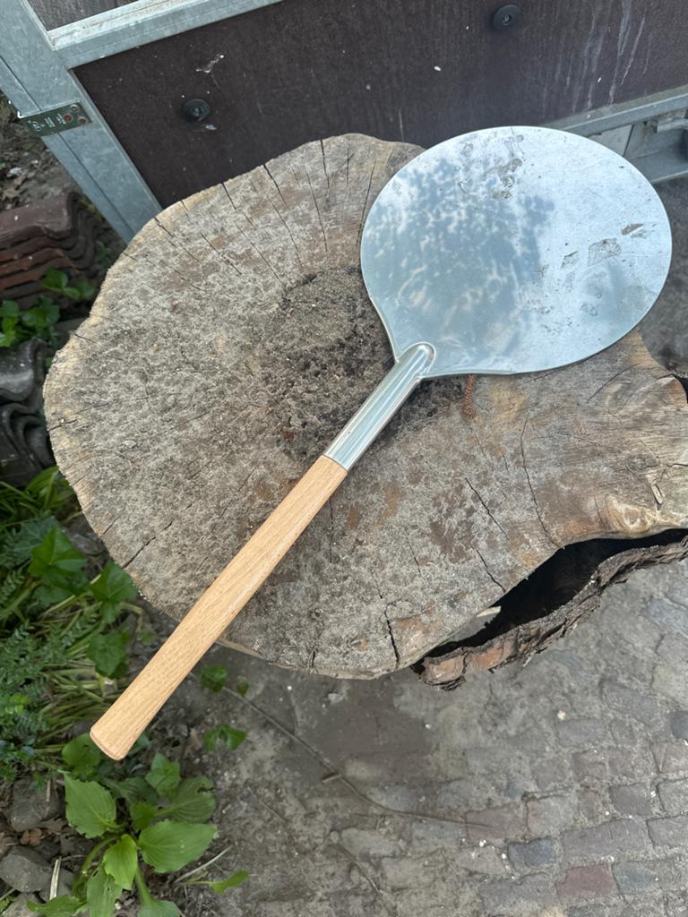 Pizza schep met houten handvat, Ophalen, Zo goed als nieuw