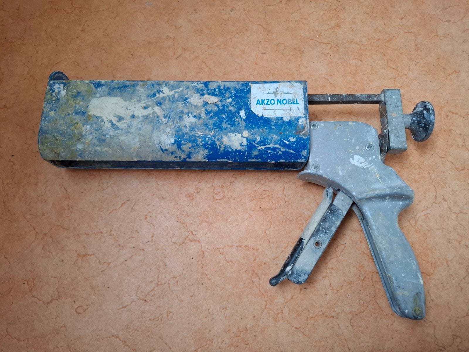 2 componenten kitspuit Akzo Nobel, Ophalen, Gebruikt, Kitspuit, Overige merken
