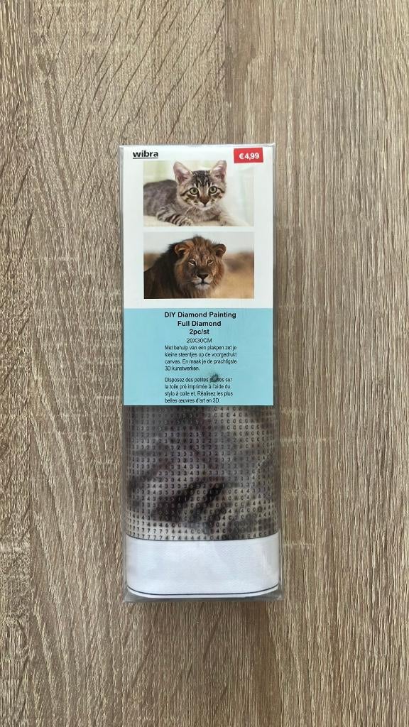 TE KOOP: DIAMANT PAINTING GRIJZE KITTEN EN LEEUW, Ophalen, Nieuw, Kunststof, Knutselwerk