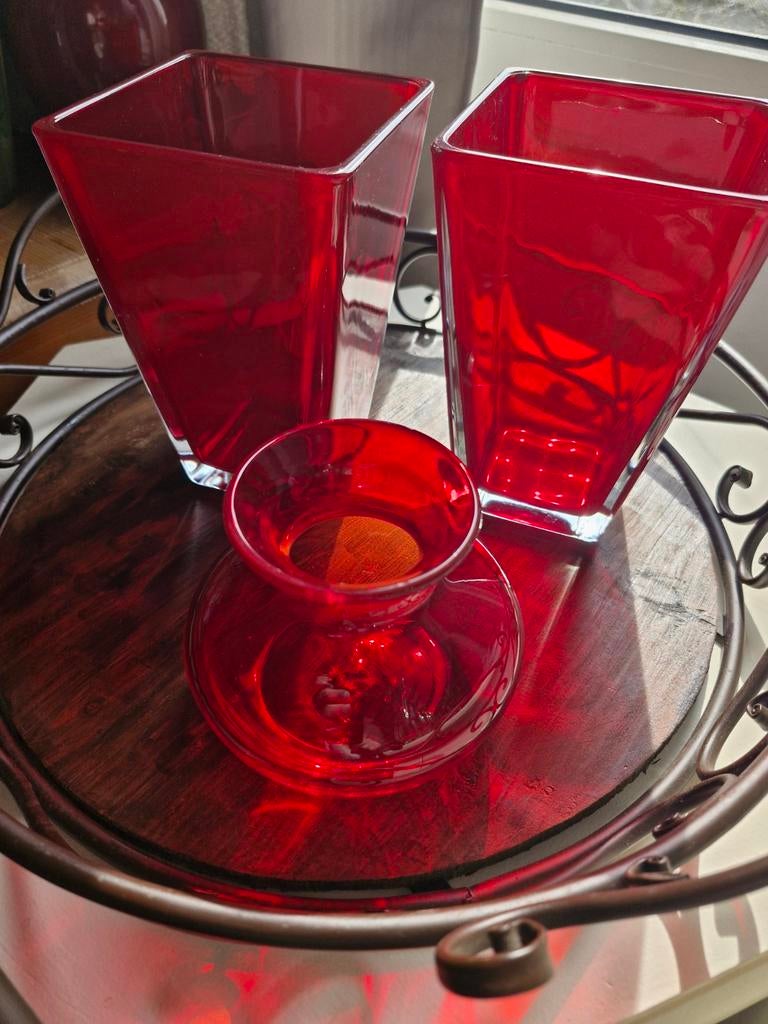 Vazen van rood glas, Ophalen, Minder dan 50 cm, Rood, Glas