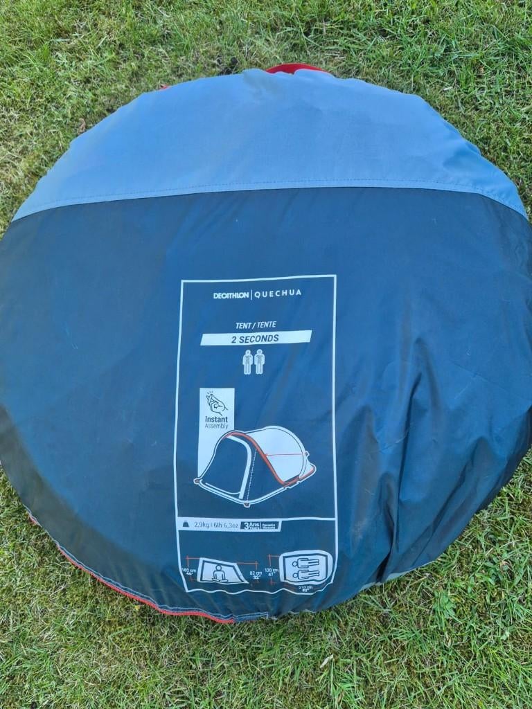 quechua pop up tent, Caravans en Kamperen, Tenten, tot en met 2, Zo goed als nieuw, Ophalen of Verzenden