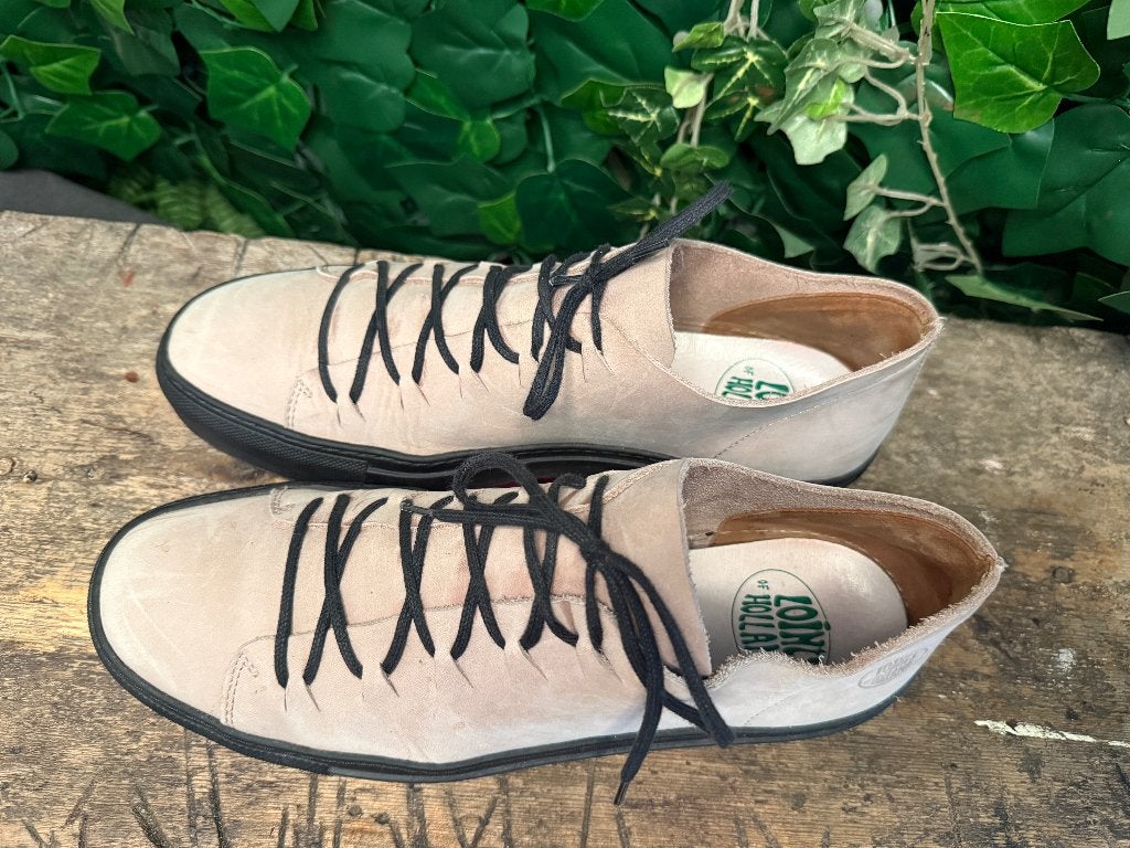 gewoon Nieuwe veterschoenen van Loints of holland maat 42, Kleding | Dames, Schoenen, Beige, Loints of holland, Loints of holland