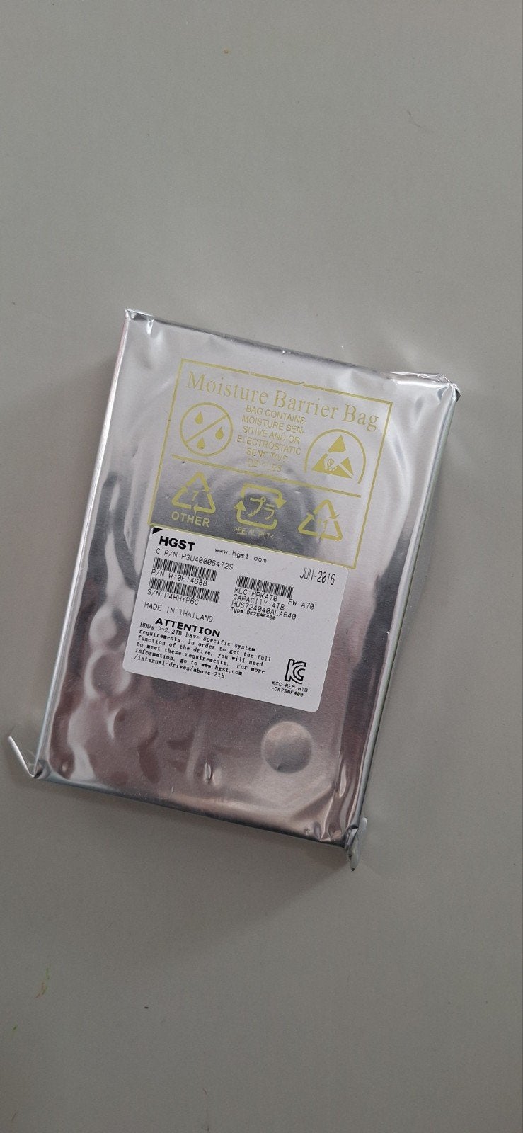 nieuw in seal: HGST Ultrastar 4TB HDD (HUS724040ALA640), Intern, Server, Nieuw, Ophalen of Verzenden