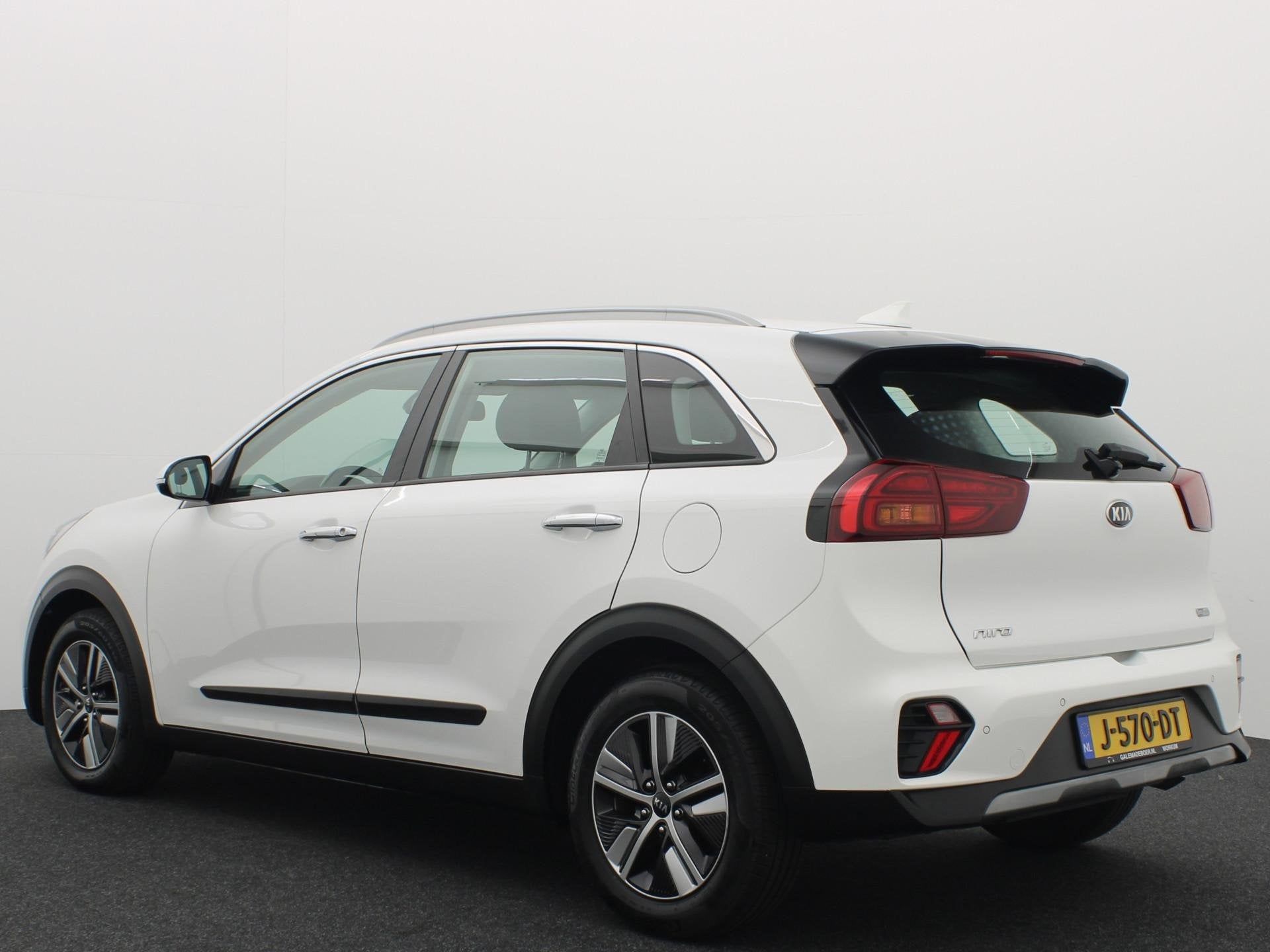Kia Niro 1.6 GDi Hybrid DynamicLine CAMERA / ACC / CAMERA /, Auto's, Kia, Gebruikt, 2 kWh, Leder en Stof, Wit