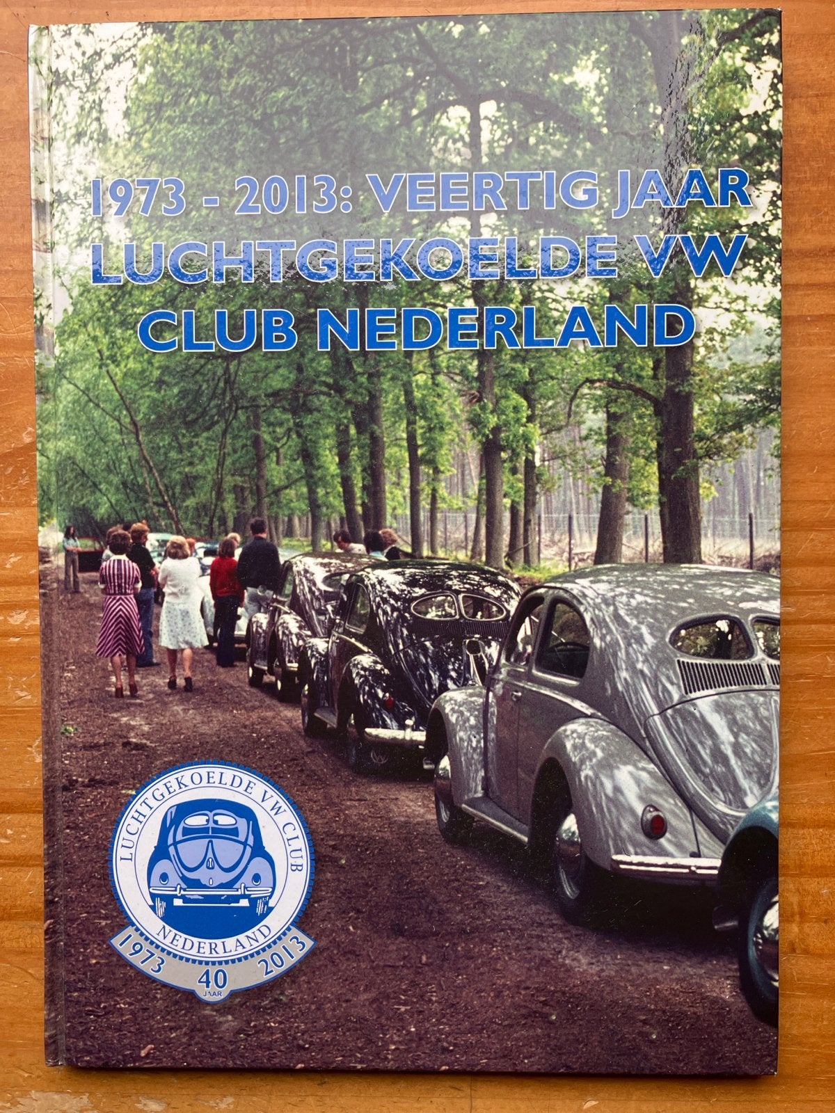 Jubileumboek: 40 jaar Luchtgekoelde VW Club Nederland, Boeken, Ophalen of Verzenden, Gelezen, Volkswagen