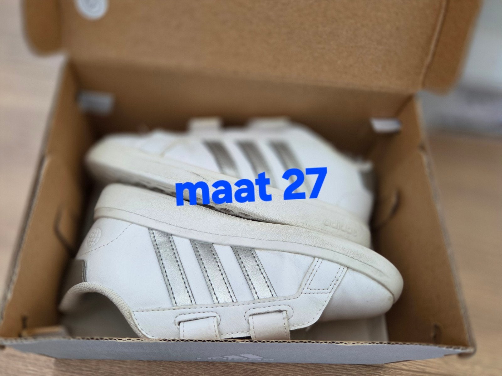 Kinderschoenen van adidas maat 27, Kinderen en Baby's, Adidas, Gebruikt, Schoenen, Ophalen of Verzenden