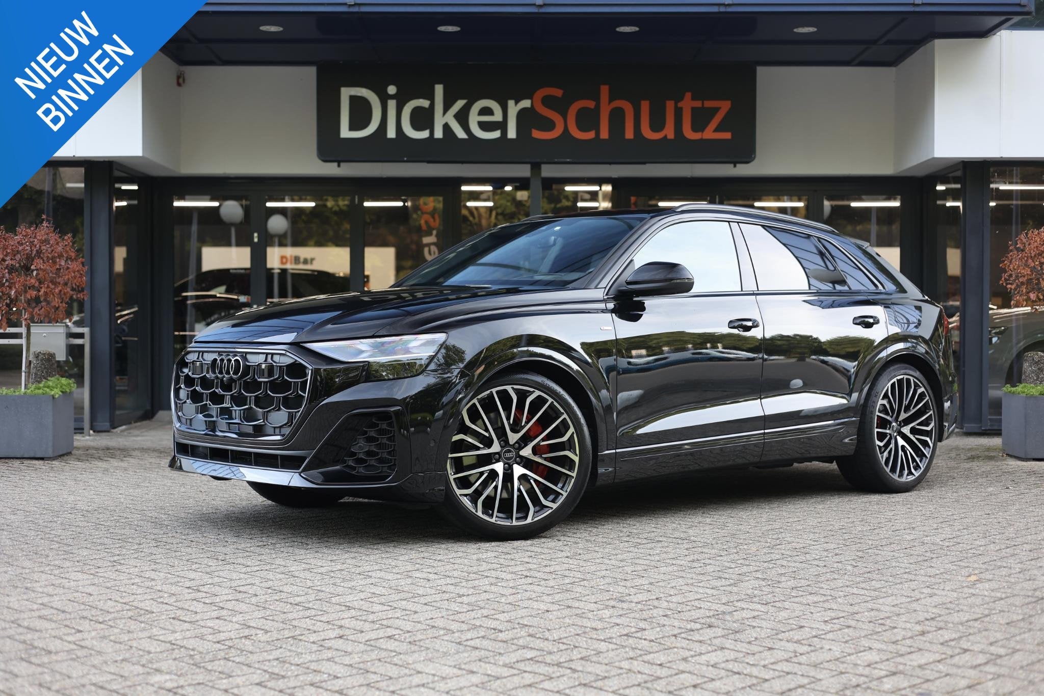 Audi Q8 60 TFSIe Competition Vierwielb. | Pano | Trekhaak |, Auto's, Automaat, Gebruikt, 2995 cc, Q8