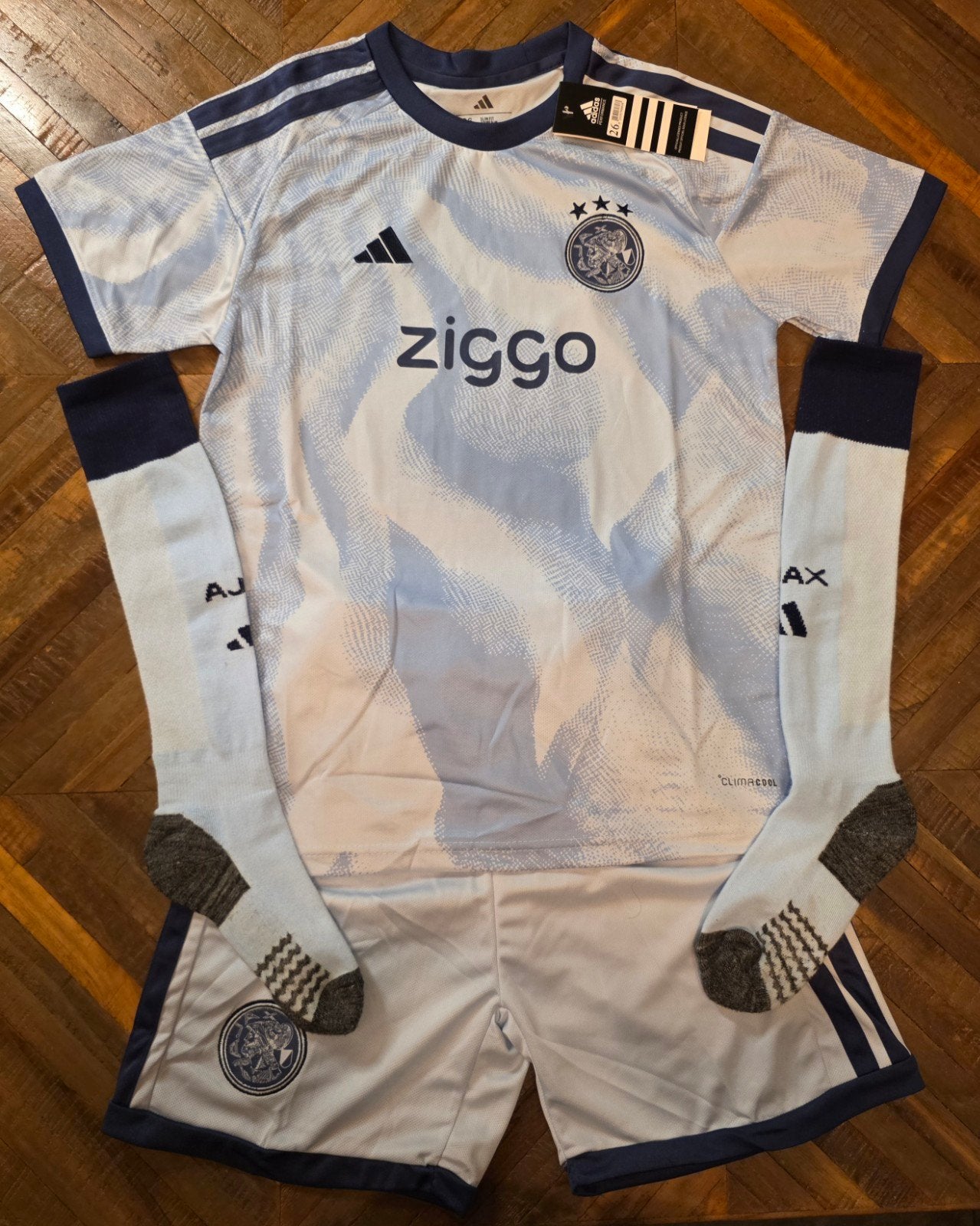 Ajax 3e tenue 26/27 shirt, broekje & sokken maat S/170, Ophalen of Verzenden, Nieuw, Adidas, Jongen of Meisje
