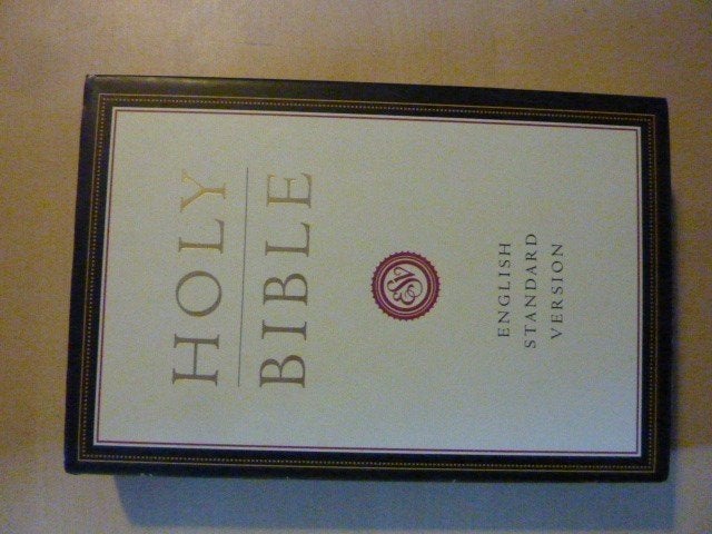 Holy Bible, English standard version, Ophalen of Verzenden, Zo goed als nieuw